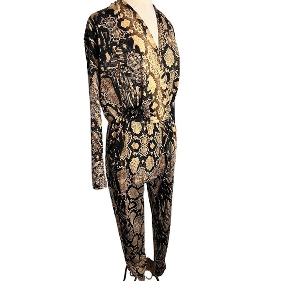 Venus woman’s small snake print romper elastic waist pockets straight leg - Picture 9 of 13